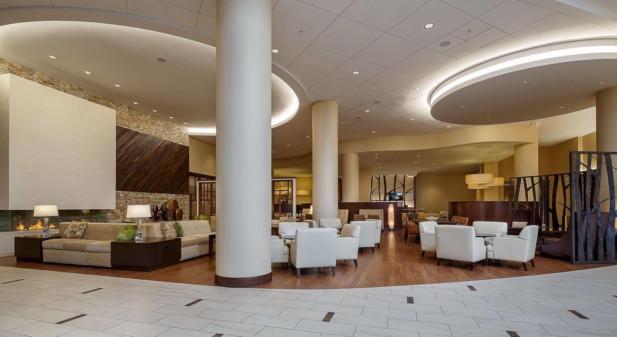Marriott & Conference Center 4*