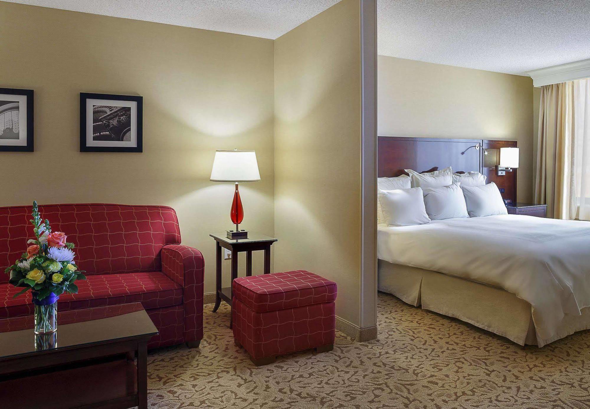 Hotel Marriott & Conference Center 4*